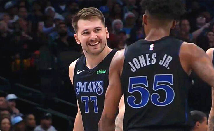 收获亚冠客场首分，杨明洋：继续努力继续拼（亚冠客场斩获第一分，杨明洋：还要加把劲继续拼搏）