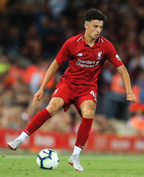 闪耀哥客场2-2战平多特，本赛季欧冠正赛仍一胜难求（客场2-2憾平多特，闪耀哥本季欧冠正赛依旧难求首胜）