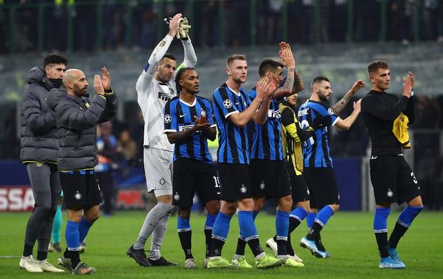 冲西甲榜首都不好惹？赔率示马竞巴萨或战成1-1（冲击西甲榜首不易？赔率指向马竞与巴萨1-1言和）