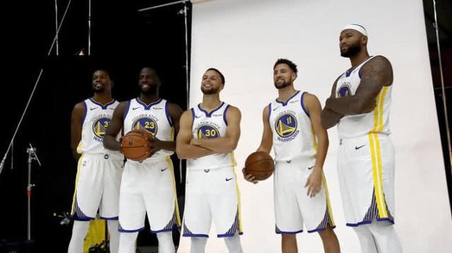 萨索洛vs比萨：马蒂奇、贝拉尔迪首发，恩佐拉、埃贝彻尔出战（萨索洛对阵比萨：贝拉尔迪、马蒂奇先发，恩佐拉与埃贝彻尔登场）