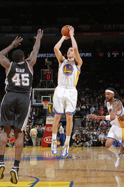 记者：埃弗顿有望总价超3500万镑签圣徒边锋迪布林（记者：埃弗顿接近以总价超3500万镑签下南安普顿边锋迪布林）