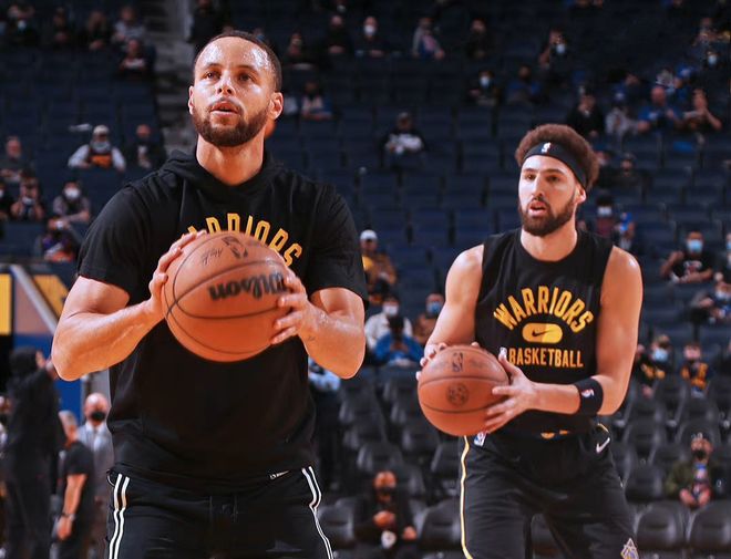 掘金vs爵士前瞻：约基奇场均三双优势大，马尔卡宁出战成疑（掘金战爵士前瞻：约基奇三双加持优势明显，马尔卡宁出战成疑）