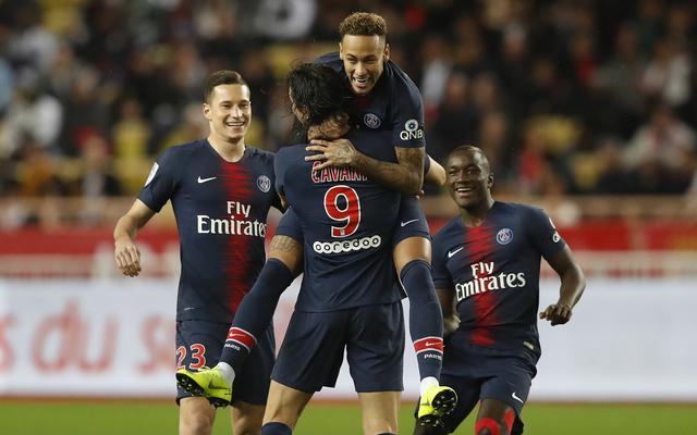 全市场：意甲多家俱乐部有意齐尔克泽，曼联尚未批准其离队（全市场：意甲多队追逐齐尔克泽，曼联暂未同意放行）