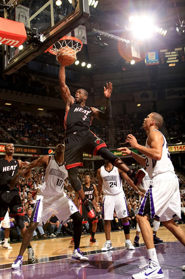 图多列告别三镇：感激一切，武汉永远是我职业生涯的特别篇章（图多列与武汉三镇道别：心怀感恩，武汉将永远是我职业生涯的特别篇章）